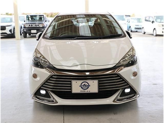 TOYOTA AQUA 2015 Image 31