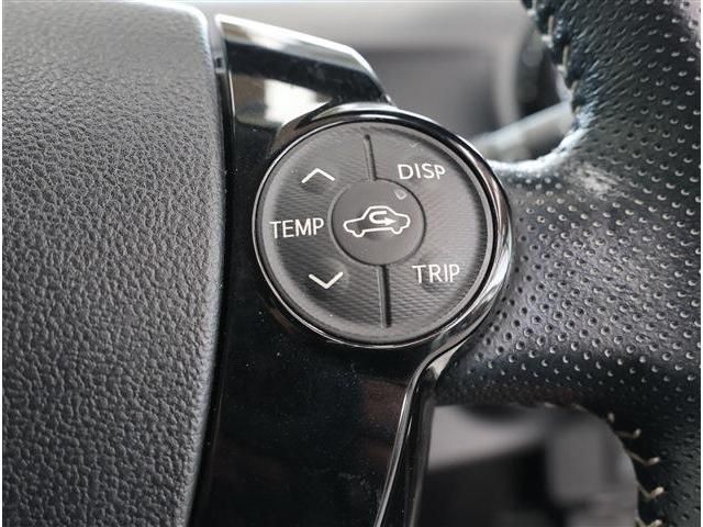 TOYOTA AQUA 2015 Image 31