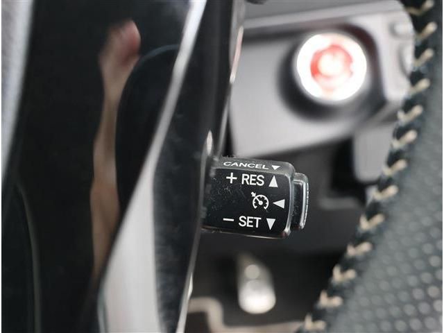 TOYOTA AQUA 2015 Image 31