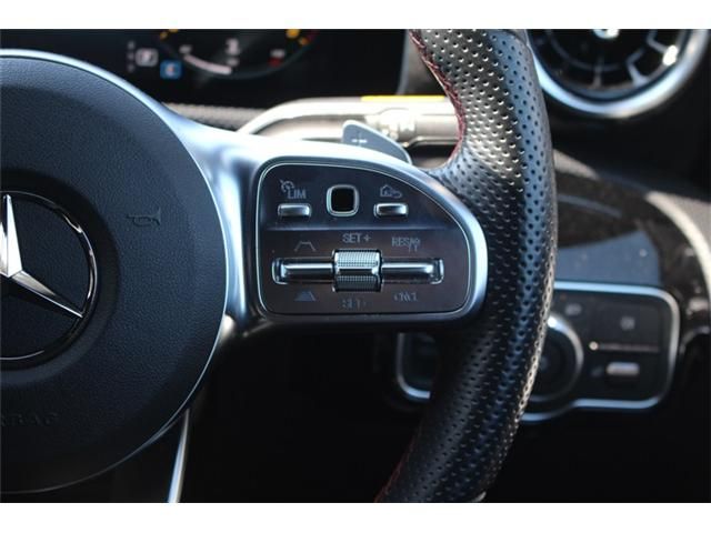 MERCEDES BENZ A CLAS 2018 Image 31