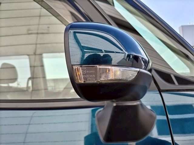 TOYOTA TANK 4WD 2017 Image 31