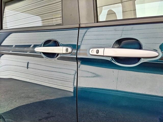 TOYOTA TANK 4WD 2017 Image 31