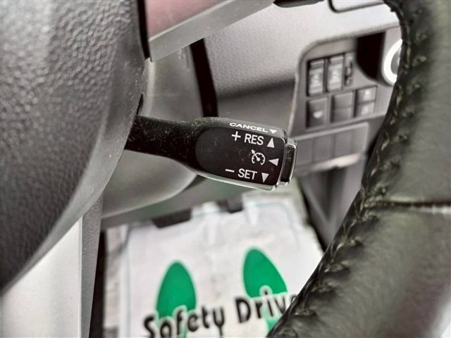 TOYOTA TANK 4WD 2017 Image 31