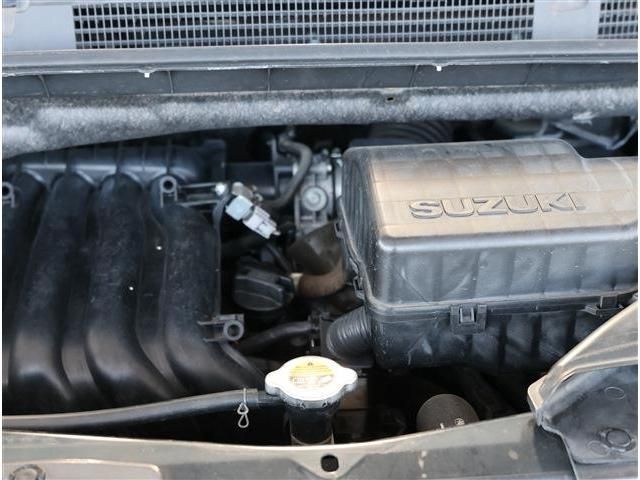 SUZUKI LANDY 2015 Image 31