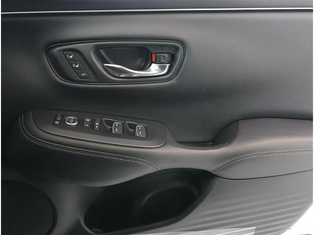 HONDA ZR-V E:HEV 2024 Image 31