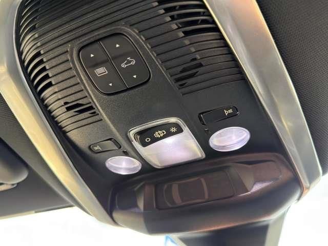 PEUGEOT 3008 2018 Image 31