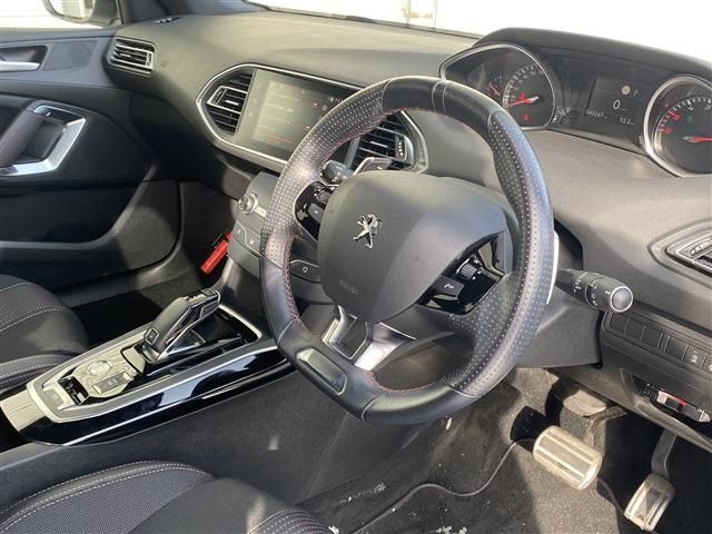 PEUGEOT 308SW 2019 Image 31