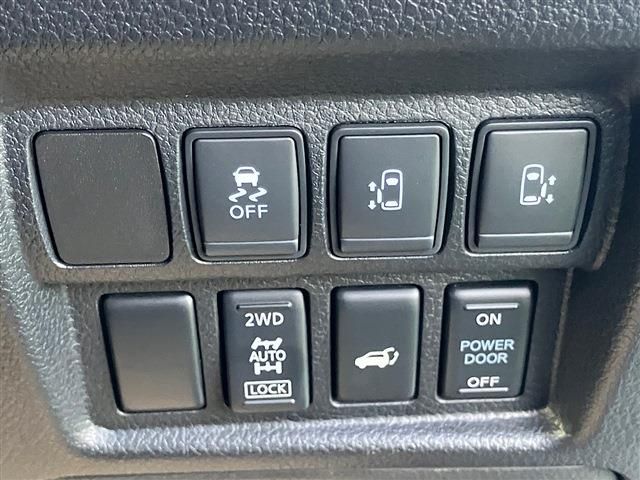 NISSAN ELGRAND  4WD 2020 Image 31