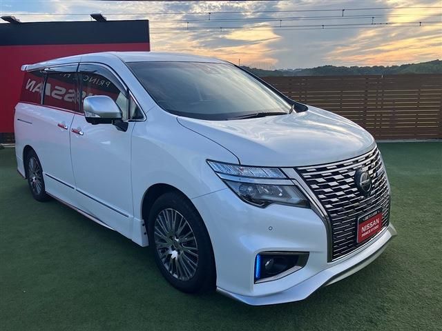 NISSAN ELGRAND  4WD 2020 Image 31