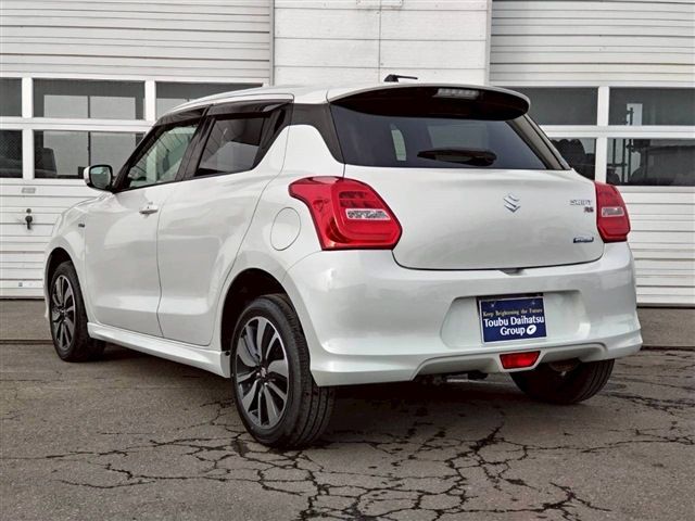 SUZUKI SWIFT 4WD 2017 Image 31
