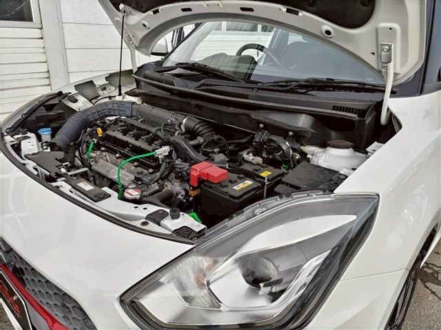 SUZUKI SWIFT 4WD 2017 Image 31