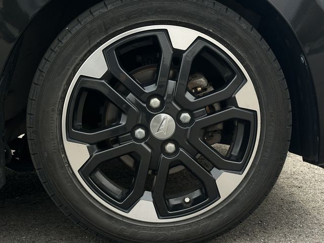 DAIHATSU WAKE 2017 Image 31