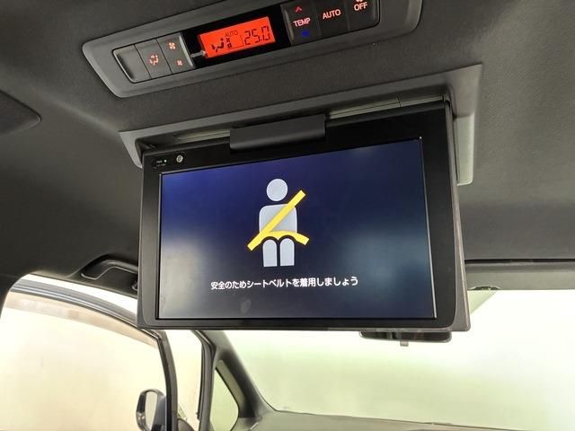 TOYOTA VOXY HYBRID 2019 Image 31