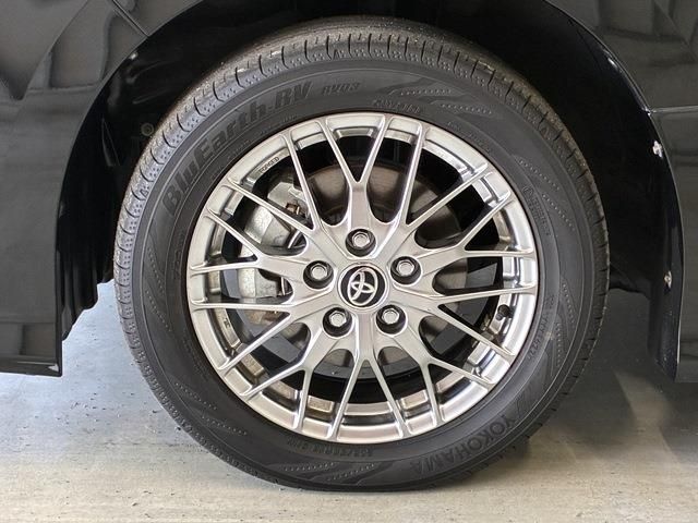 TOYOTA VOXY HYBRID 2019 Image 31