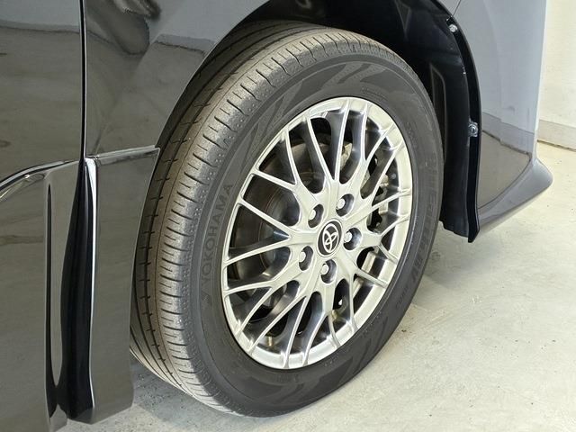 TOYOTA VOXY HYBRID 2019 Image 31