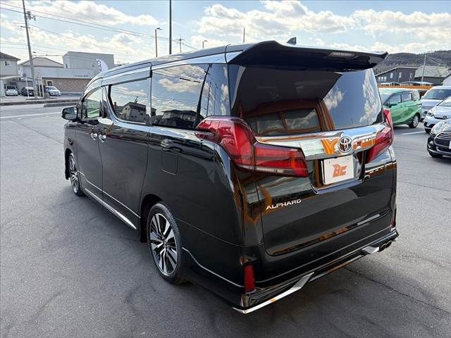 TOYOTA ALPHARD 2019 Image 31
