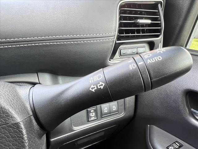 NISSAN SERENA  S-HYBRID 2017 Image 31