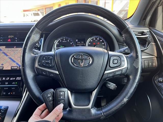 TOYOTA HARRIER 2WD 2017 Image 31