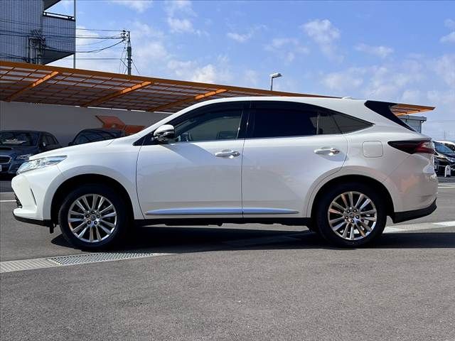 TOYOTA HARRIER 2WD 2017 Image 31