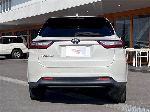 TOYOTA HARRIER 2WD 2017 Image 31