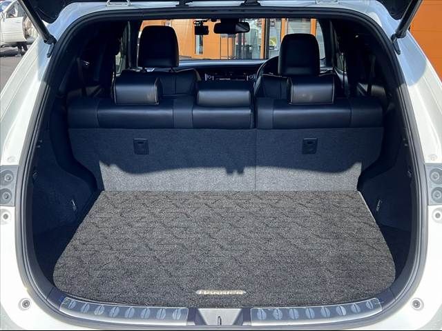 TOYOTA HARRIER 2WD 2017 Image 31