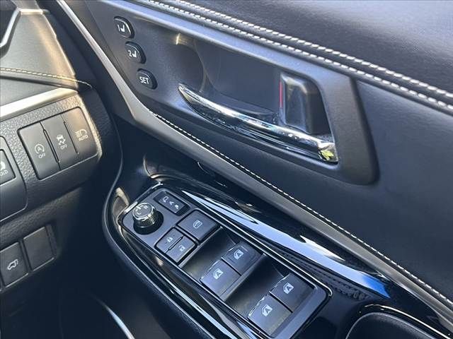 TOYOTA HARRIER 2WD 2017 Image 31