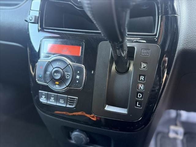 MITSUBISHI DELICA D:2 CUSTOM 2W 2017 Image 31