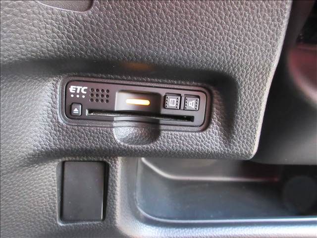 HONDA N BOX CUSTOM 2018 Image 31