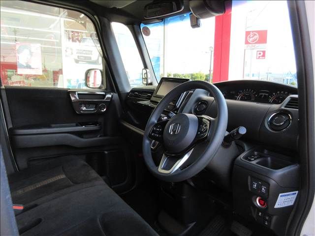 HONDA N BOX CUSTOM 2018 Image 31