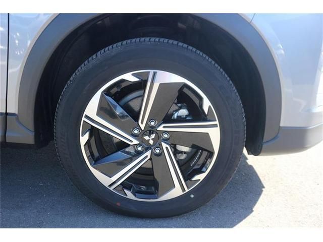 MITSUBISHI ECLIPSE CROSS PHEV 2023 Image 31