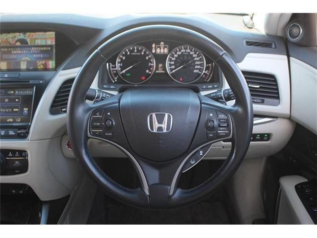 HONDA LEGEND HYBRID 2015 Image 31