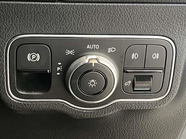 MERCEDES BENZ GLA CL 2020 Image 31