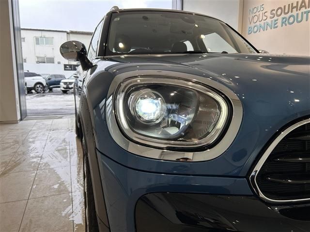 BMW MINI COOPER D CR 2017 Image 31