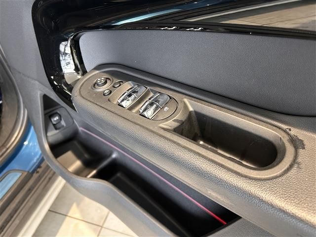 BMW MINI COOPER D CR 2017 Image 31