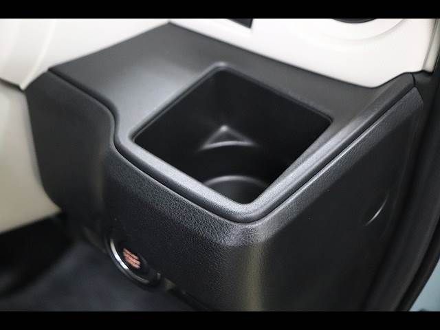 SUZUKI WAGON R SMILE 2024 Image 31