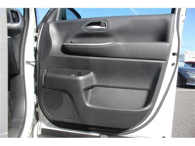 TOYOTA NOAH 4WD 2023 Image 31