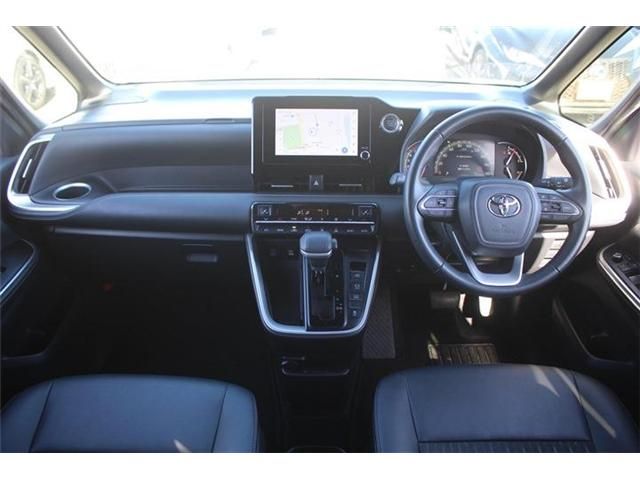 TOYOTA NOAH 4WD 2023 Image 31