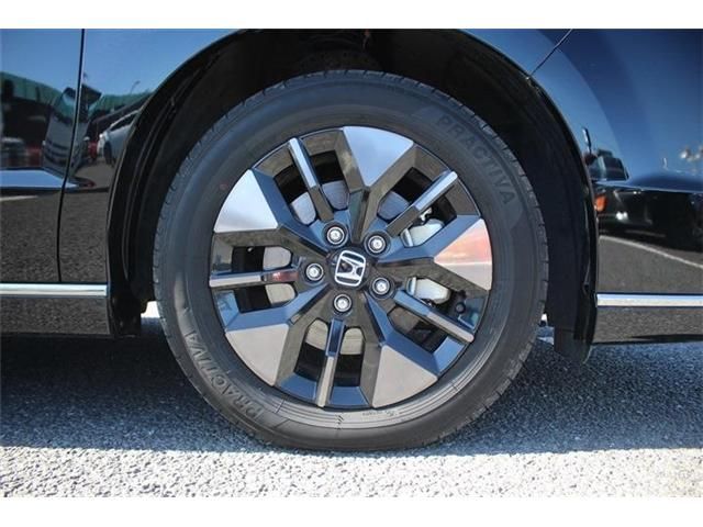 HONDA STEPWAGON E:HEV SPAD 2022 Image 31