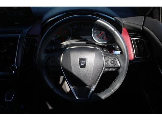 TOYOTA CROWN SEDAN HYBRID 2019 Image 31