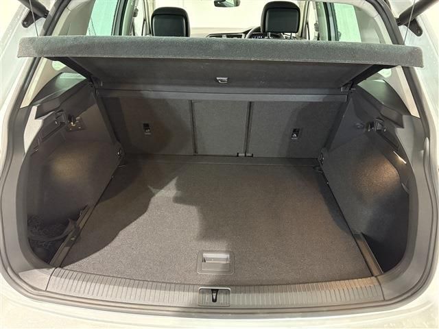 VOLKSWAGEN TIGUAN 2021 Image 31