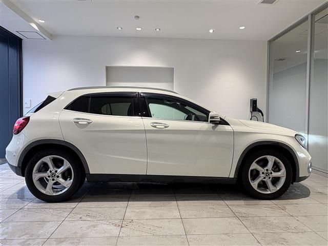 MERCEDES BENZ GLA CL 2017 Image 31