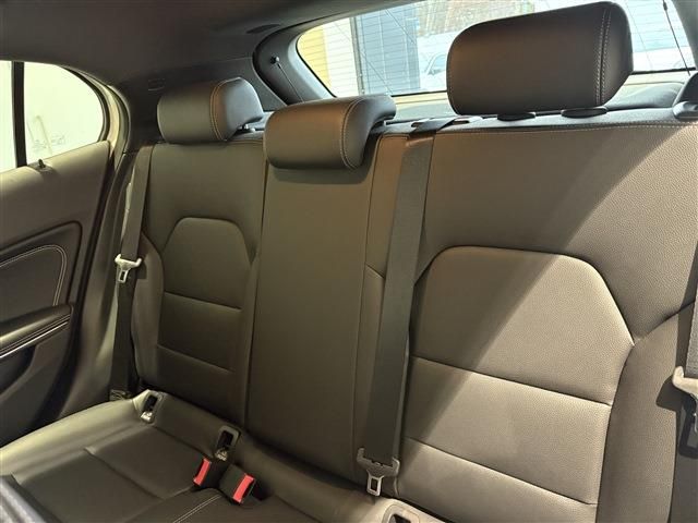 MERCEDES BENZ GLA CL 2017 Image 31