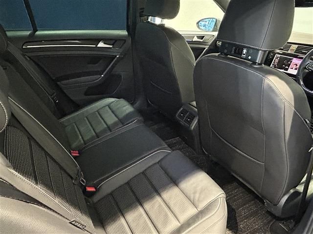 VOLKSWAGEN GOLF R VA 2019 Image 31