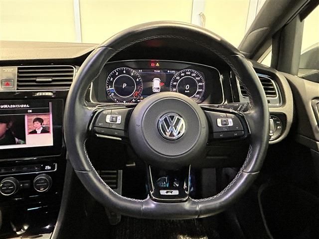 VOLKSWAGEN GOLF R VA 2019 Image 31