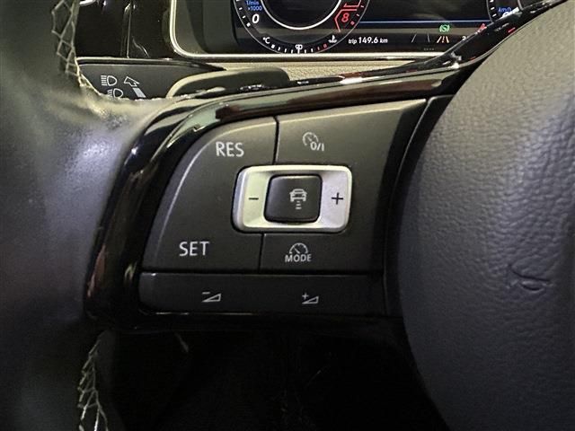 VOLKSWAGEN GOLF R VA 2019 Image 31