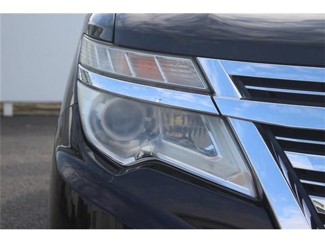 NISSAN ELGRAND 2014 Image 31