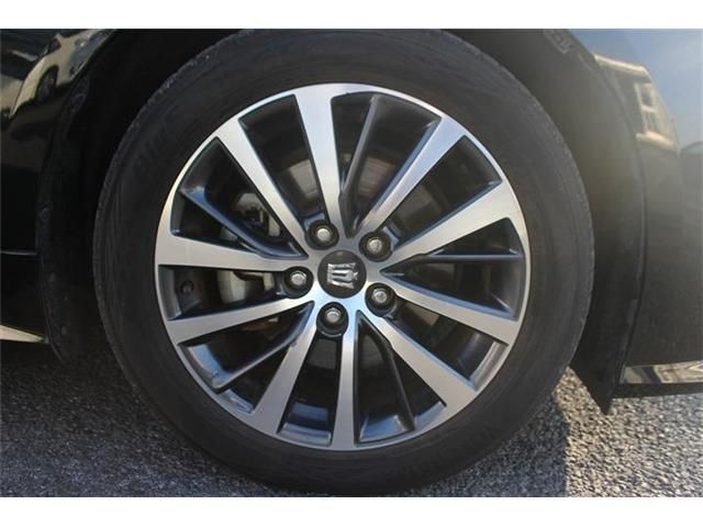 TOYOTA CROWN SEDAN HYBRID 2018 Image 31