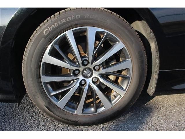 TOYOTA CROWN SEDAN HYBRID 2018 Image 31