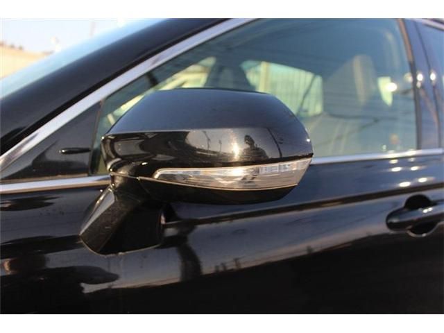 TOYOTA CROWN SEDAN HYBRID 2018 Image 31