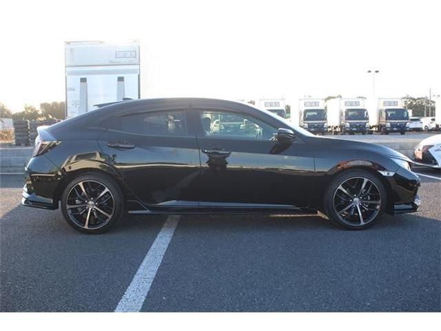 HONDA CIVIC HATCHBACK 2020 Image 31